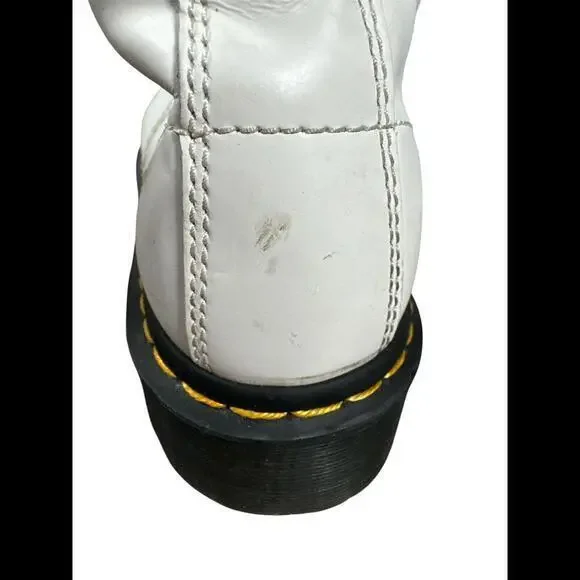 Dr. Martens Doc Martens Jadon Smooth Leather Platforms Boots Size 10L/9M White - Picture 9 of 9